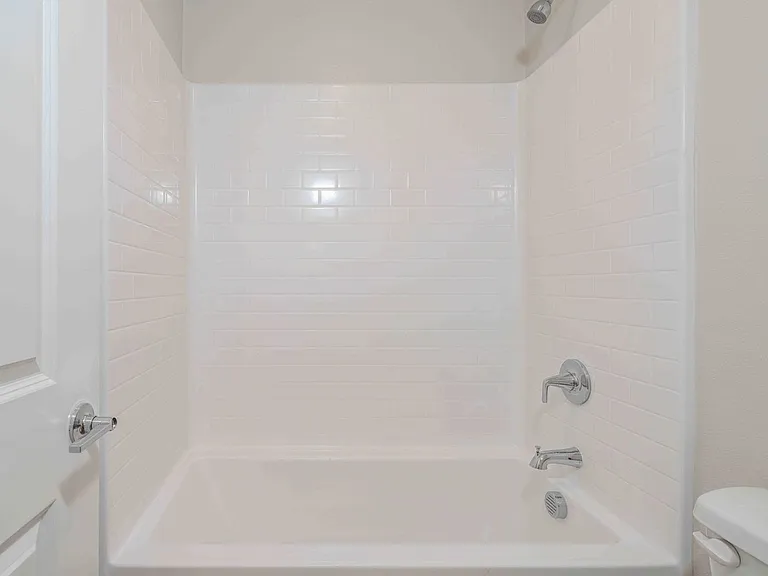 466 Meyer Pl — Photo 23
