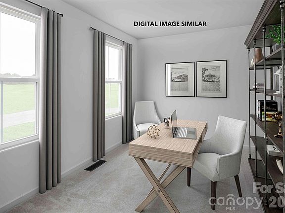 4th image of 371 Maplestead St