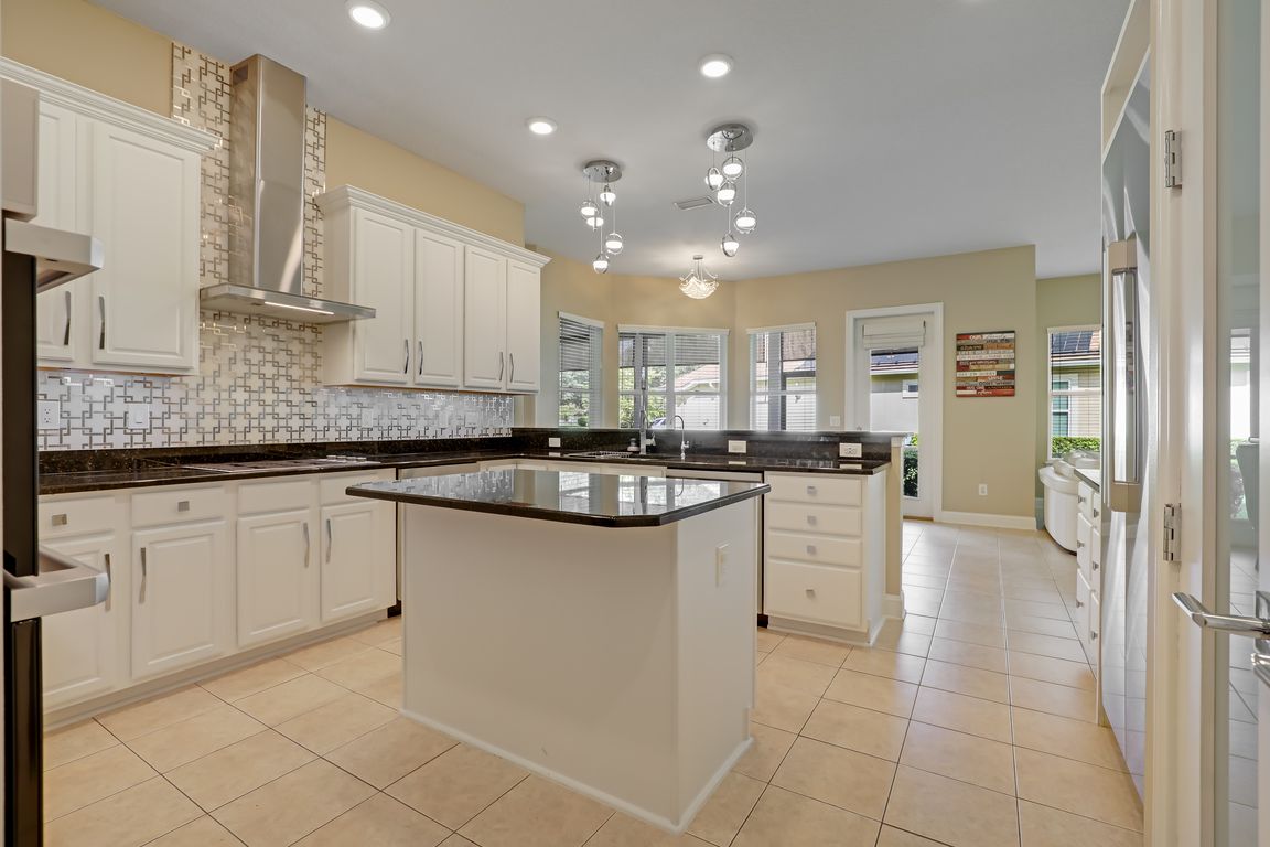 next background image