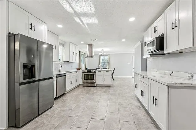 416 Waldo St — Photo 6