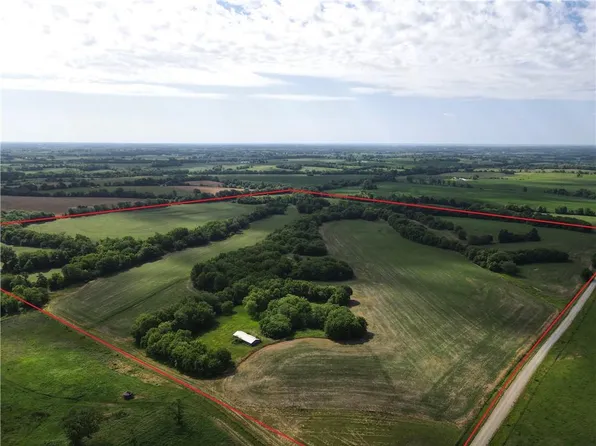 Cowsert Dr, Braymer, MO 64624