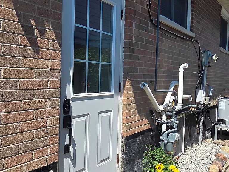 3692 Ellengale Dr #1 — Photo 17