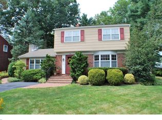 135 Avondale Rd, Norristown, PA 19403