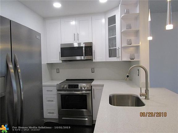 2nd image of 2210 NE 56th Pl APT 126