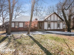 1409 SW 8th Ter, Lees Summit, MO 64081