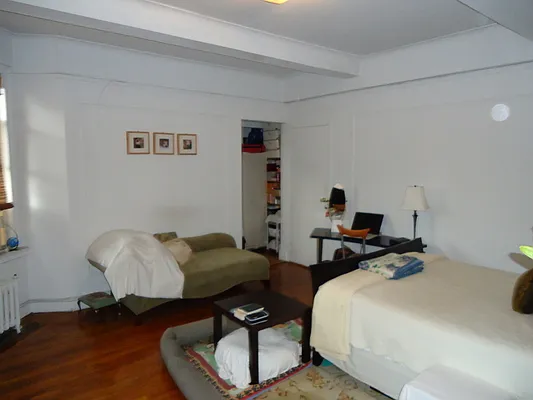 Rented by Pink Stone Realty LLC | media 14