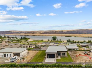 The Vineyard At Crescent Ridge, Quincy, WA 98848