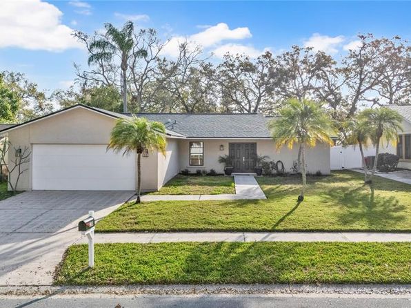 230 Lotus Dr, Safety Harbor, FL 34695