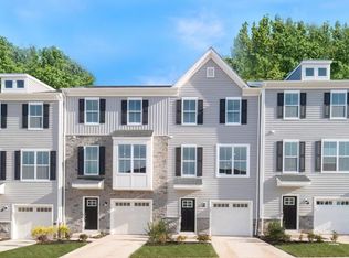 905 Magnolia Ln #905, Spring City, PA 19475