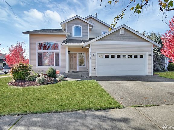2nd image of 16339 Cascadian Ct SE