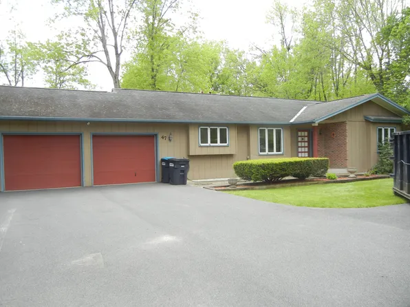 47 Salmon River Rd, Plattsburgh, NY 12901