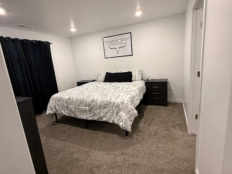 1045 W Broadleaf Dr — Photo 11