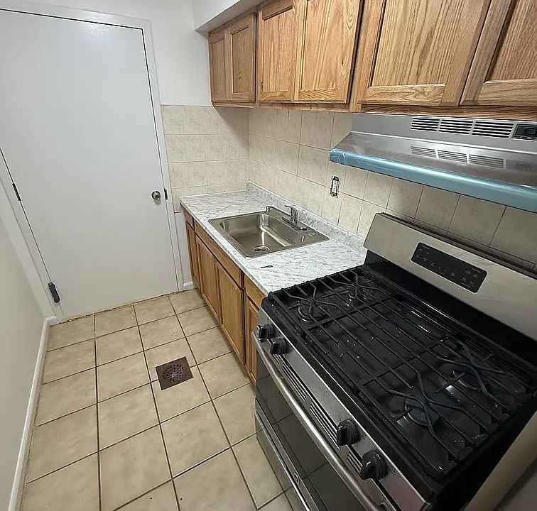 1st image of 343 S 3rd Ave #B
