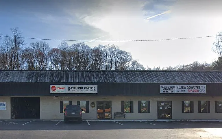 3222 State Highway 25 E #3 — Photo 1