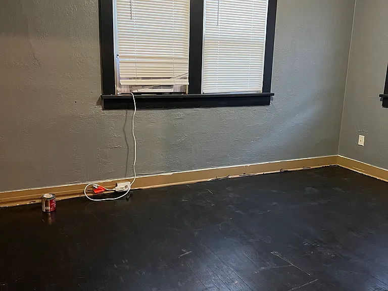 140 Girard Blvd NE — Photo 17
