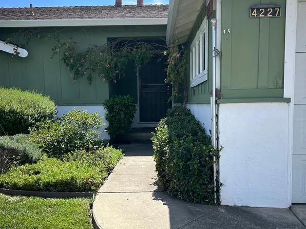 4227 Veronica Ave, Castro Valley, CA 94546