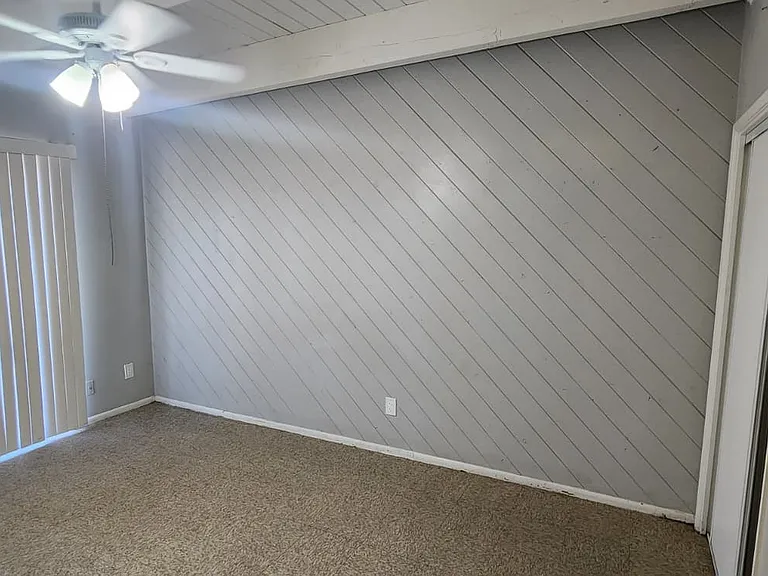 50 N Casa Grande Ave #5 — Photo 3
