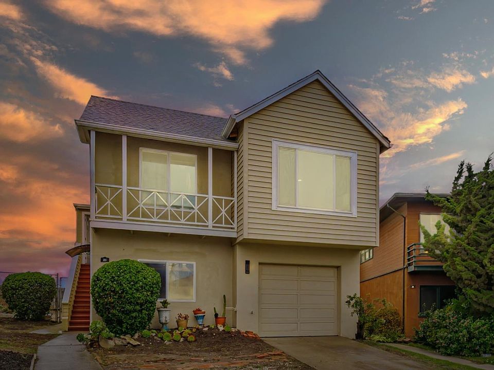 1st image of 20 Palisades Dr