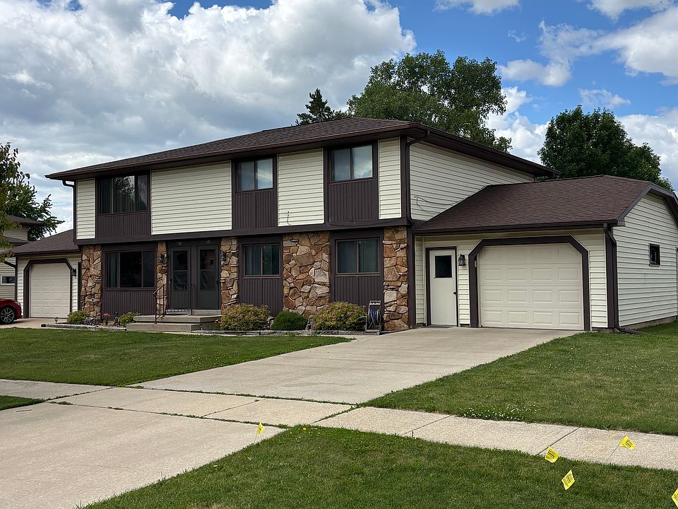 1st image of 543 Ashbury Dr