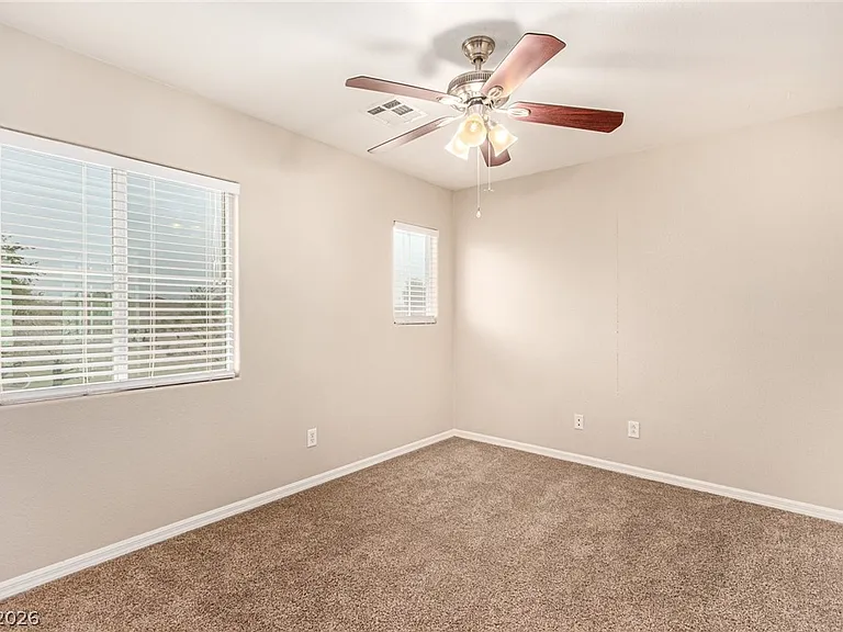 11209 Salentino Ave — Photo 29