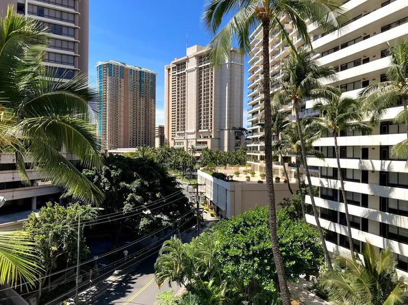 425 Ena Rd, Honolulu, HI