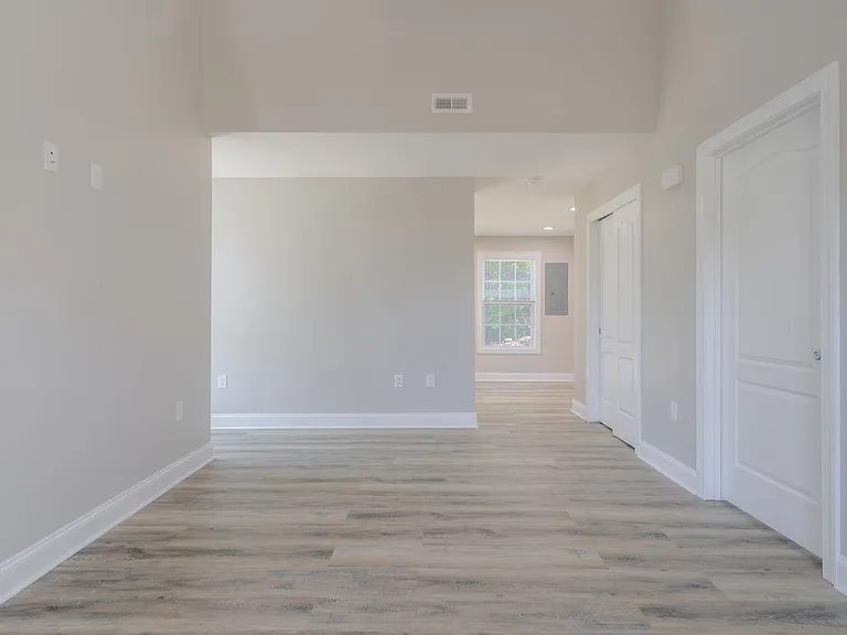495 Pin Oak Dr NW — Photo 5