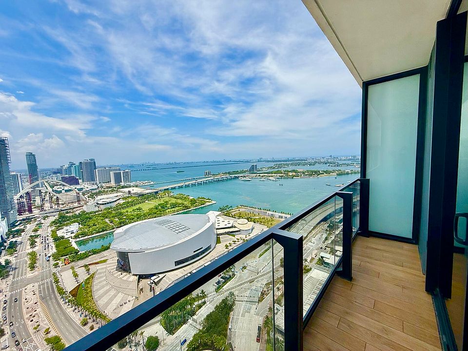 1st image of 398 NE 5th Street #3907