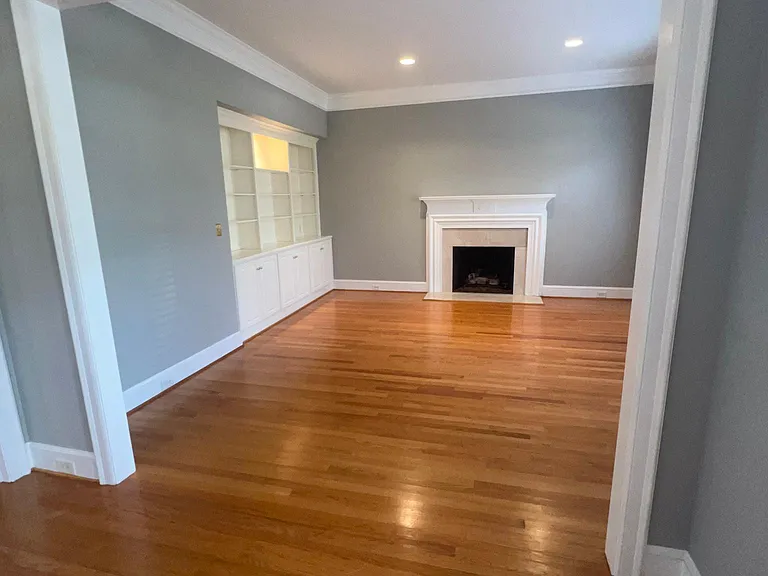 6910 Cedar Cove Ct — Photo 10