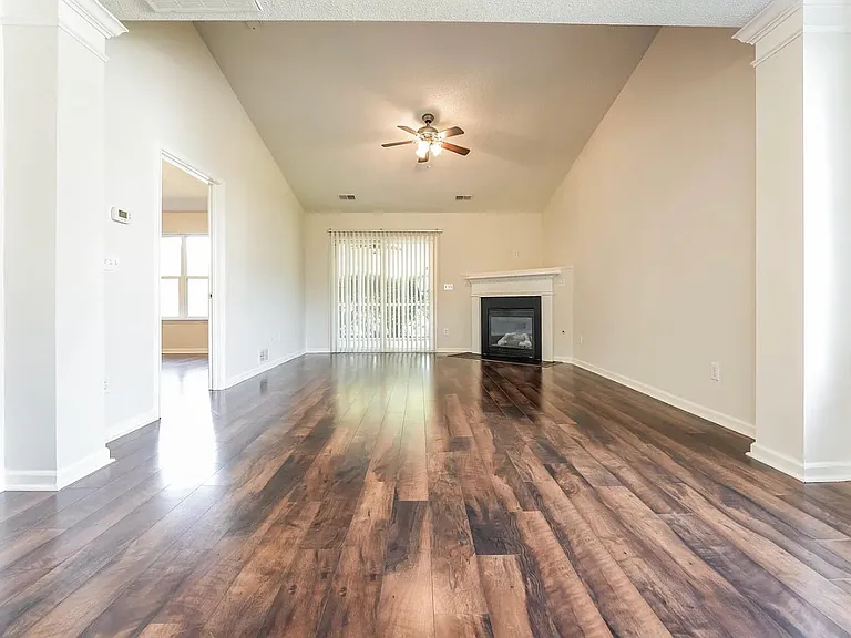 1296 River Rock Rd — Photo 8