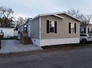 777 Maple, Justice, IL 60458