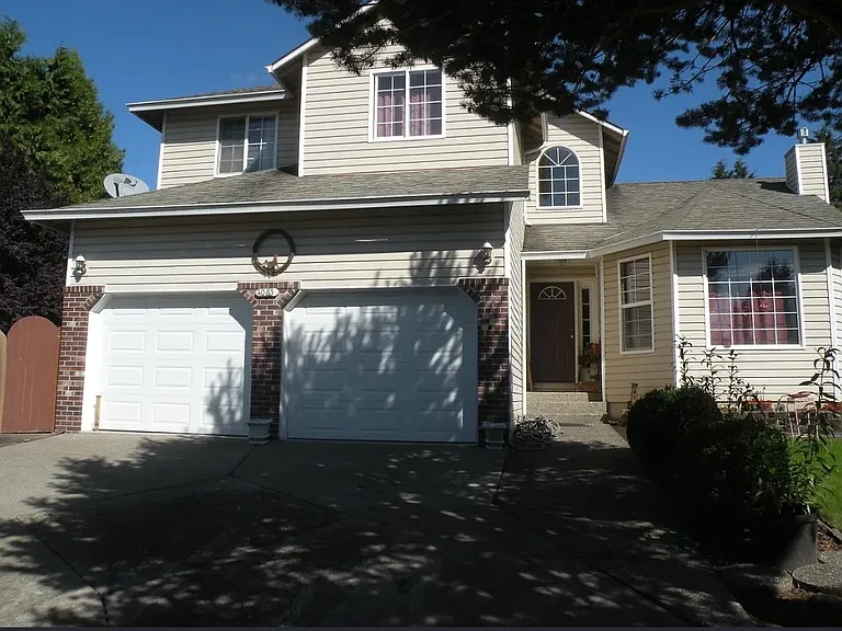 4065 SE Vernie Ct — Photo 1