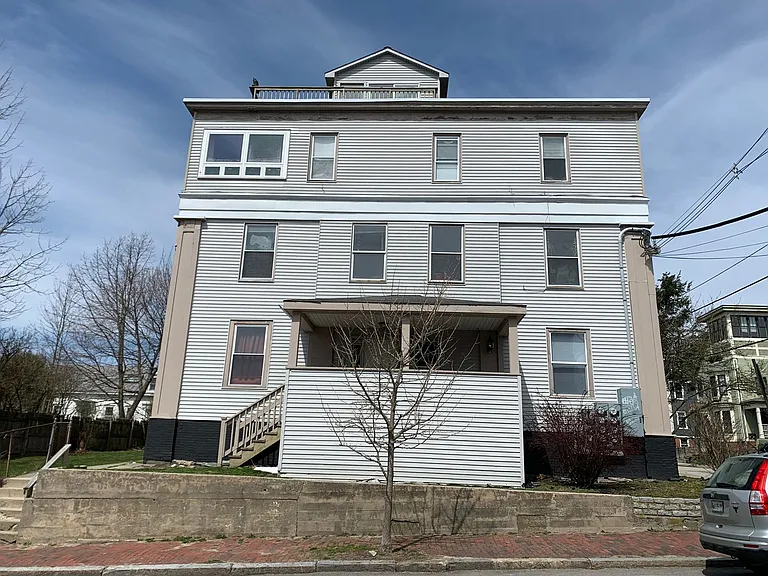 3 Sherbrooke Street — Photo 11