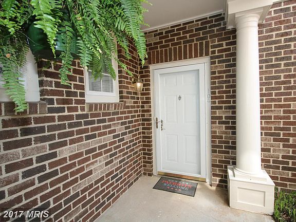 3rd image of 45071 Brae Ter Unit 104