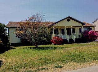 107 E Bogue Sound Dr, Atlantic Beach, NC 28512