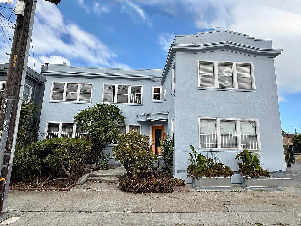 1st image of 3999 Clarke St