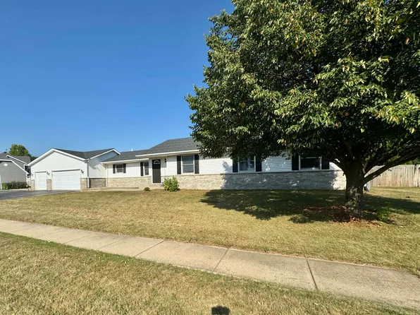 521 Royal Ave, Belvidere, IL 61008