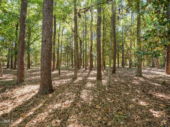 413 Battery Chase, Beaufort, SC 29902