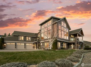 232 Crystal Drive, Chelan, WA 98816