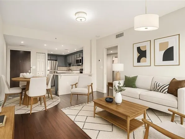 199 14th St NE Unit 704, Atlanta, GA 30309