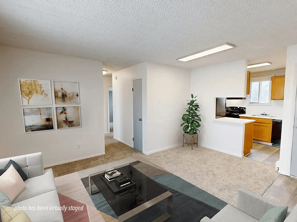 Ramblewood Apartments — Photo 3