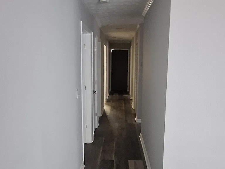 1114 Summer Brook Rd #B — Photo 8