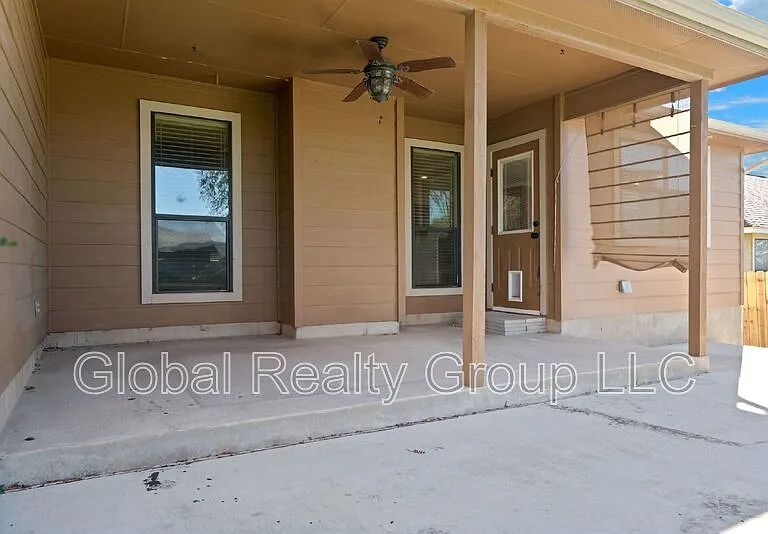 1634 Sunblossom Cir — Photo 10