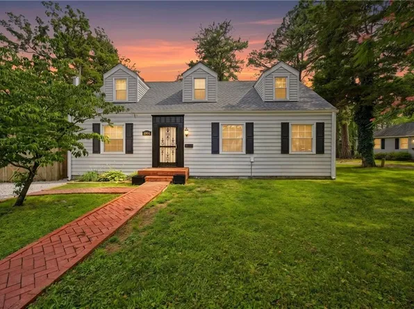 3671 Foxwell Dr, Norfolk, VA 23502