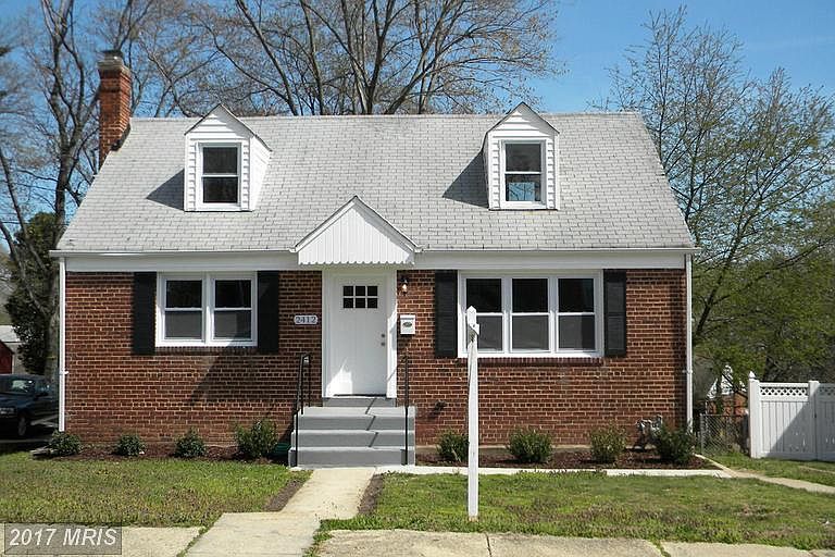 1st image of 2412 Ramblewood Dr
