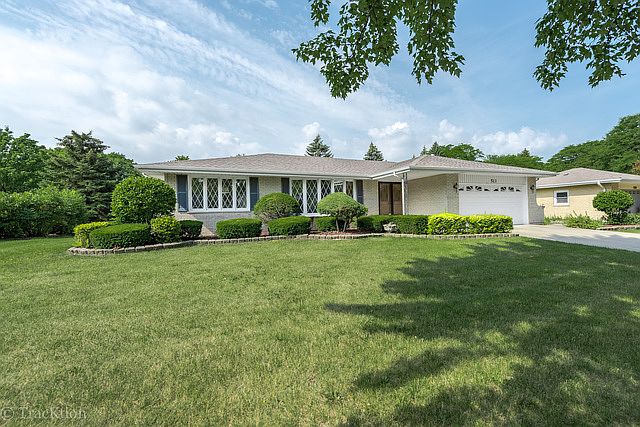 1st image of 513 Claremont Dr