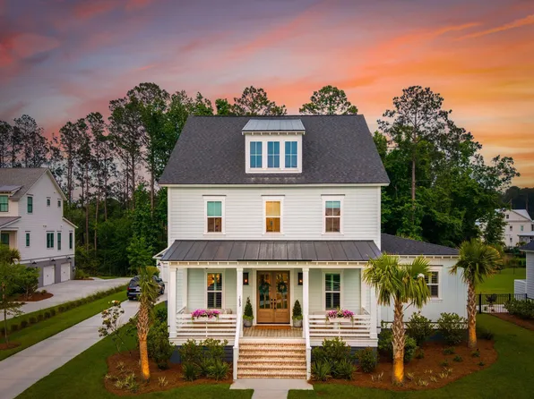 1699 Crab Bank Dr, Mount Pleasant, SC 29466