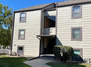 1406 Westbrooke St, Lawrence, KS 66049