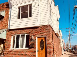 2555 S Darien St, Philadelphia, PA 19148