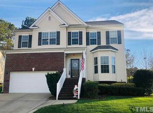 201 Sycamore Ridge Ln, Holly Springs, NC 27540