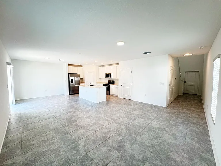 645 Bell Prairie Cir — Photo 7